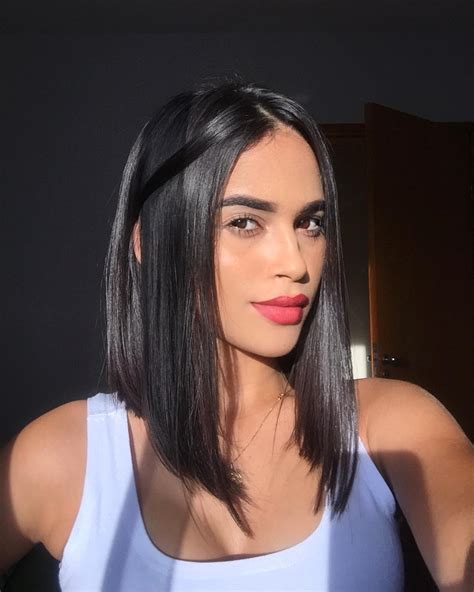 cabelo chanel ondulado com franja|Cabelo chanel: tipos de corte, 50 fotos e vídeos com .